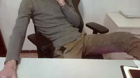 Topg84 online show from 12-14-25, 06:01