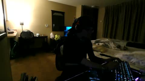 topplesstable18075 online show from 12-28-24, 01:50