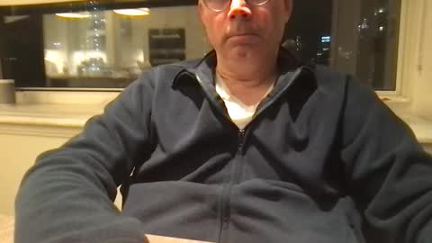 Snapshot of topspin69 chatting on 10-24-25, 03:58 topspin69 online show from 10-24-25, 03:58