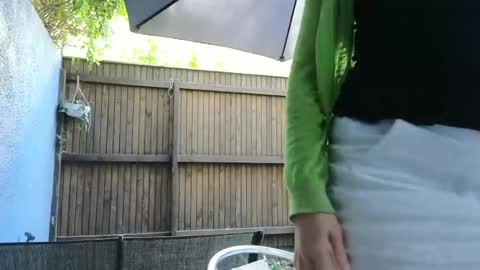 Snapshot of topsywilde chatting on 11-18-25, 08:41 Topsy online show from 11-18-25, 08:41