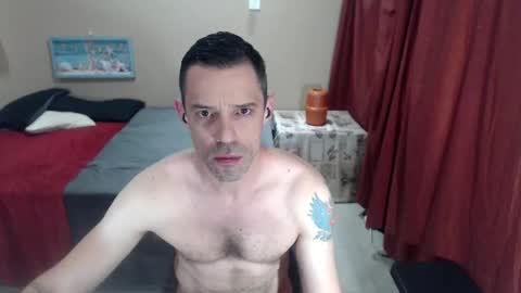 Snapshot of toptobottom4u chatting on 01-30-25, 06:35 toptobottom4u online show from 01-30-25, 06:35
