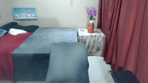 Snapshot of toptobottom4u chatting on 03-10-25, 06:56 toptobottom4u online show from 03-10-25, 06:56