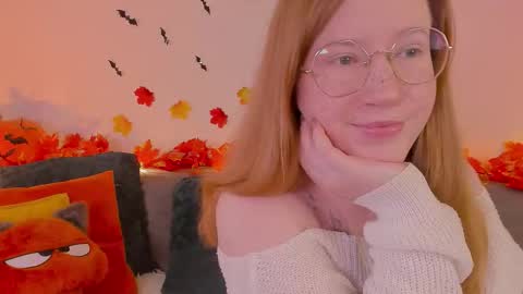 Tori online show from 11-10-25, 06:34