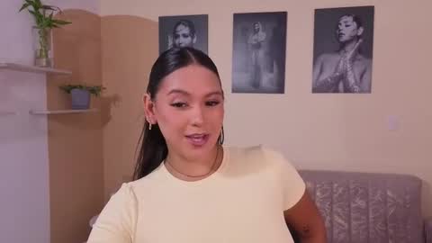 Tori Cross online show from 03-19-26, 06:56