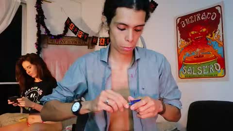 Enzo Moretti online show from 10-20-25, 02:56