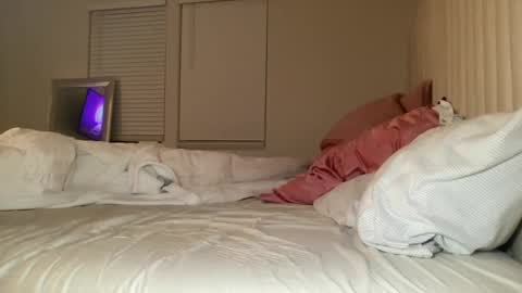 ASH online show from 09-13-25, 08:47