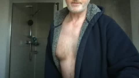 Snapshot of total2020 chatting on 03-03-25, 08:27 Archibald Leach online show from 03-03-25, 08:27