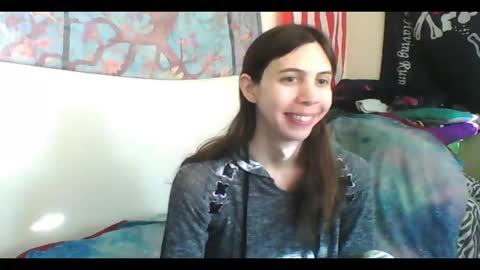 Luna online show from 12-24-24, 07:00