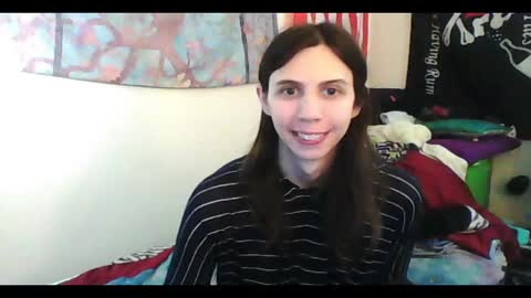 Luna online show from 12-29-24, 04:05