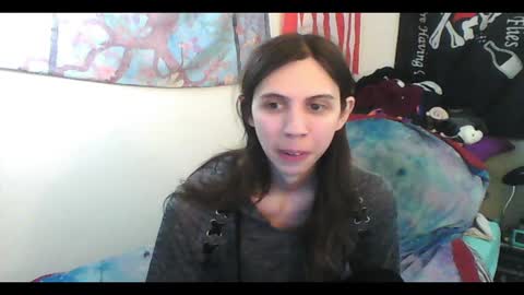 Luna online show from 01-04-25, 03:18