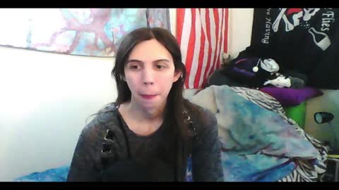 Luna online show from 01-11-25, 04:06