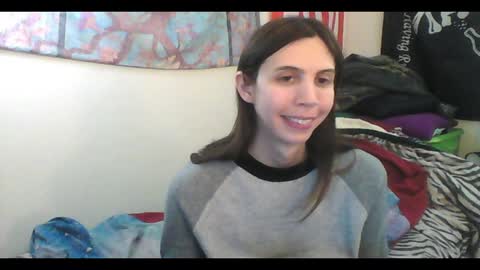 Luna online show from 01-22-25, 05:59
