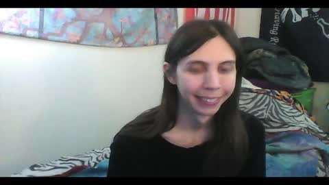 Luna online show from 01-25-25, 04:13