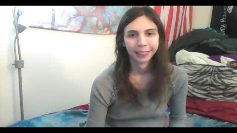 Luna online show from 02-26-25, 02:59