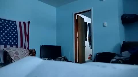 totallyawesome_65 online show from 01-15-25, 01:52