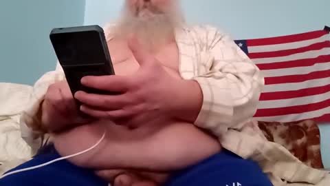 totallyawesome_65 online show from 02-08-25, 05:18