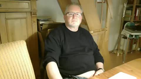 Snapshot of toto758 chatting on 03-02-25, 07:12 toto758 online show from 03-02-25, 07:12