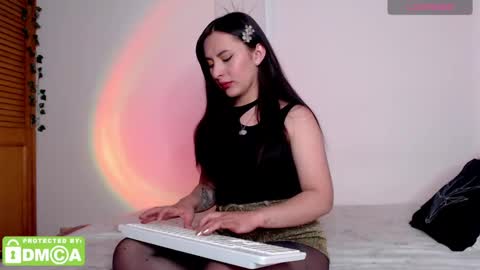 Miss Camille online show from 12-11-24, 03:47