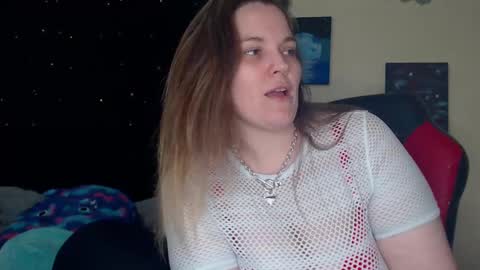 Snapshot of toxiclilly chatting on 02-21-25, 06:18 Lilly Miss Mistress Goddess Maam Queen Boss online show from 02-21-25, 06:18