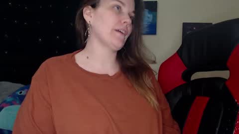 Snapshot of toxiclilly chatting on 03-09-25, 11:58 Lilly Miss Mistress Goddess Maam Queen Boss online show from 03-09-25, 11:58