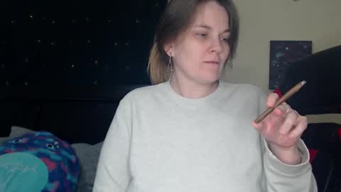 Snapshot of toxiclilly chatting on 03-11-25, 07:04 Lilly Miss Mistress Goddess Maam Queen Boss online show from 03-11-25, 07:04