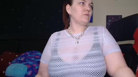 Snapshot of toxiclilly chatting on 09-19-25, 08:05 Lilly Miss Mistress Goddess Maam Queen Boss online show from 09-19-25, 08:05