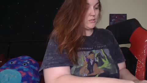 Snapshot of toxiclilly chatting on 10-29-25, 07:32 Lilly Miss Mistress Goddess Maam Queen Boss online show from 10-29-25, 07:32