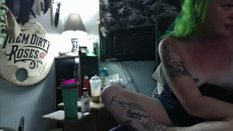 ToxicTemptress420 online show from 01-16-26, 05:22