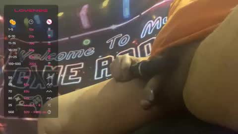 Snapshot of toysformycock chatting on 11-05-25, 02:00 ToysForMyCock online show from 11-05-25, 02:00