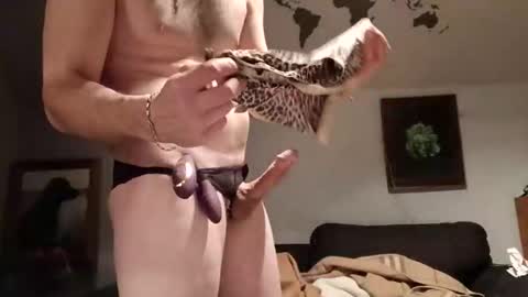 Snapshot of trackisback chatting on 12-14-25, 03:12 trackisback online show from 12-14-25, 03:12