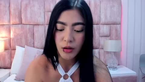 Tracy Daniels online show from 10-06-25, 07:33