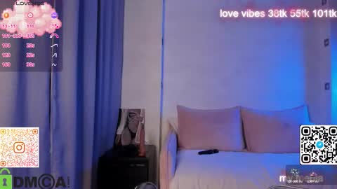 Snapshot of tracy_tay1or chatting on 10-12-25, 11:26 Tracy GMT2 Mon 3 AM - 4 PM Tue 3 AM - 4 PM Wed 3 AM - 4 PM Thur 3 AM - 4 PM Fri 3 AM - 4 PM online show from 10-12-25, 11:26