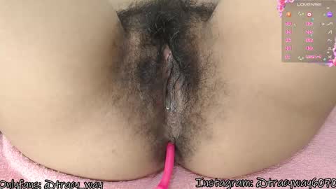 Snapshot of tracy_way1 chatting on 09-09-25, 11:04 Isabell    online show from 09-09-25, 11:04