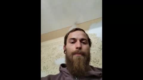 Snapshot of tralalabala chatting on 02-21-25, 10:50 Tralalabala online show from 02-21-25, 10:50