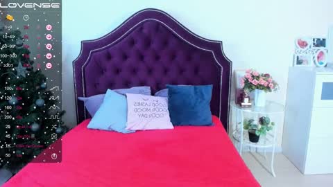 Snapshot of traneba chatting on 01-11-25, 11:34 Kate online show from 01-11-25, 11:34