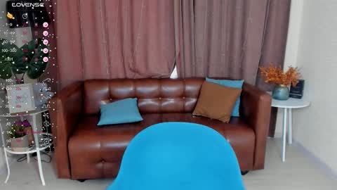 Snapshot of traneba chatting on 01-26-25, 11:28 Kate online show from 01-26-25, 11:28