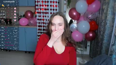 Snapshot of traneba chatting on 02-11-25, 12:27 Kate online show from 02-11-25, 12:27