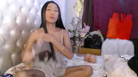 transbanana484322 online show from 10-19-25, 02:07