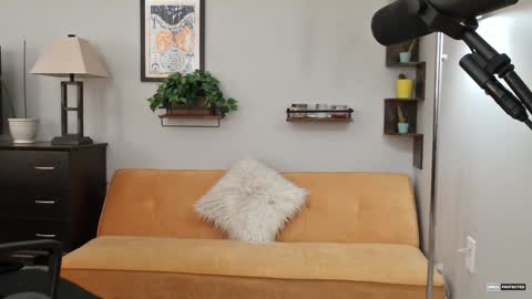 Snapshot of transbate chatting on 01-07-25, 10:30 transbate online show from 01-07-25, 10:30