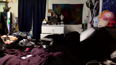 transcurious101 online show from 10-13-25, 02:33