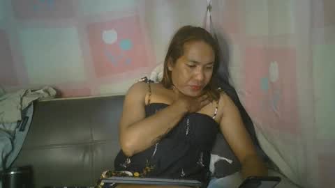 transhottie28 online show from 02-26-25, 10:04