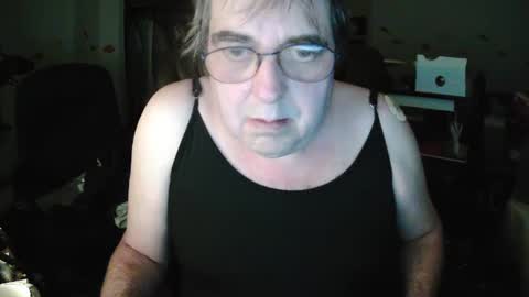 Snapshot of transmtfhello chatting on 12-16-24, 02:47 Peter online show from 12-16-24, 02:47