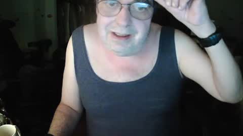 Snapshot of transmtfhello chatting on 12-31-24, 10:34 Peter online show from 12-31-24, 10:34