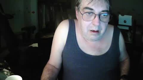 Snapshot of transmtfhello chatting on 01-07-25, 01:59 Peter online show from 01-07-25, 01:59