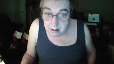 Snapshot of transmtfhello chatting on 01-30-25, 11:02 Peter online show from 01-30-25, 11:02