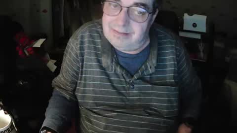 Snapshot of transmtfhello chatting on 02-27-25, 12:32 Peter online show from 02-27-25, 12:32