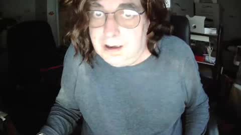 Snapshot of transmtfhello chatting on 11-15-25, 08:38 Peter online show from 11-15-25, 08:38