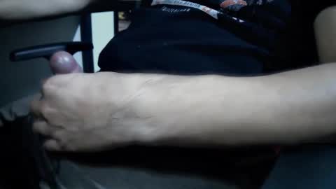 Snapshot of traveler_92 chatting on 01-31-25, 03:20 traveler_92 online show from 01-31-25, 03:20