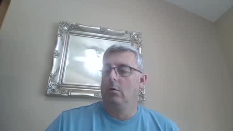 Snapshot of travelingman53 chatting on 02-24-25, 06:15 Travelingman53 online show from 02-24-25, 06:15