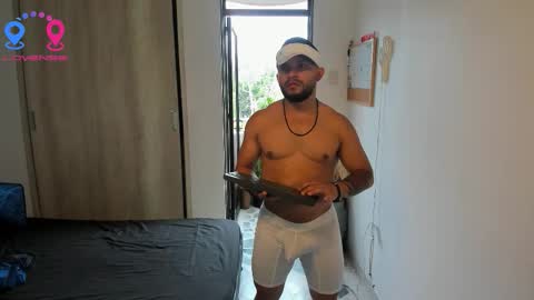 travis bakerr online show from 09-18-25, 08:44